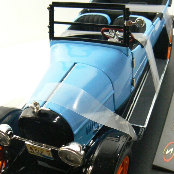 FAIRFIELD MINT 1917 REO TOURING BLUE WITH ORANGE WHEELS SIGNATURE SERIES - Picture 6 of 11